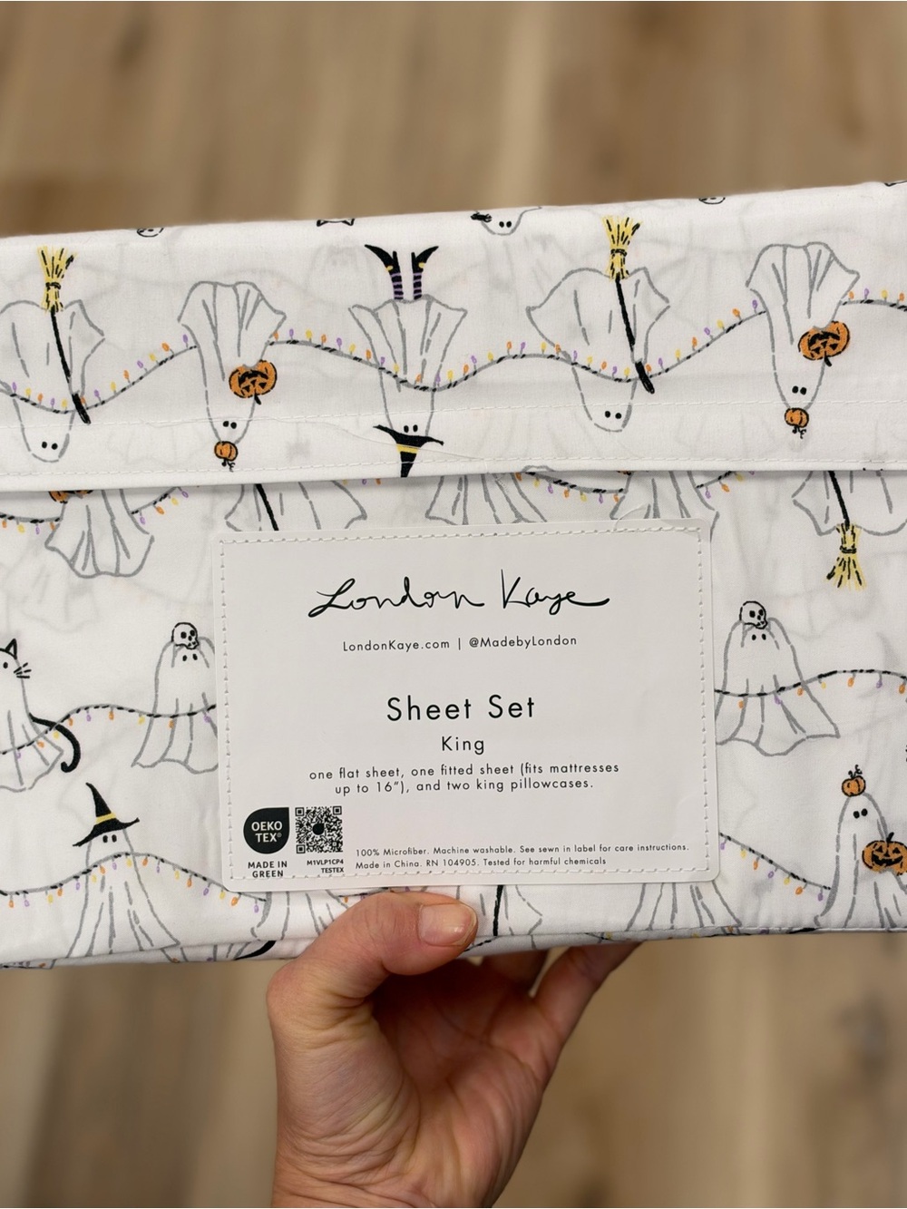 King Sheet Set - White Halloween Ghost Print